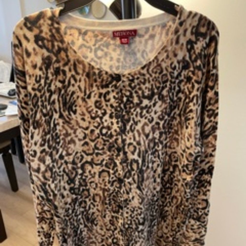 women's sweater